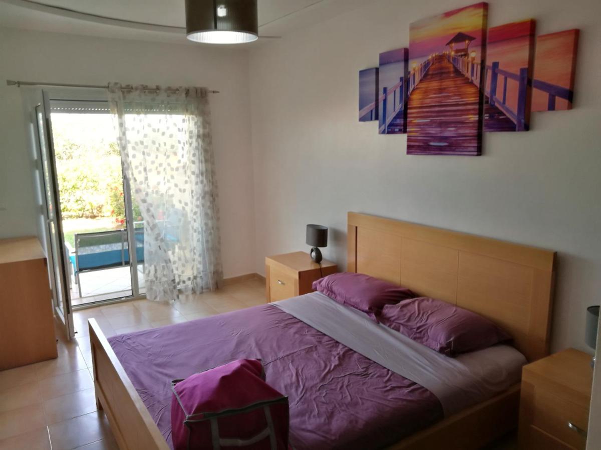 Bel appartement avec piscine - Housity