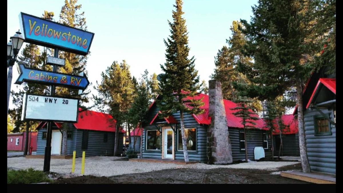 Yellowstone cabins and rv - Housity