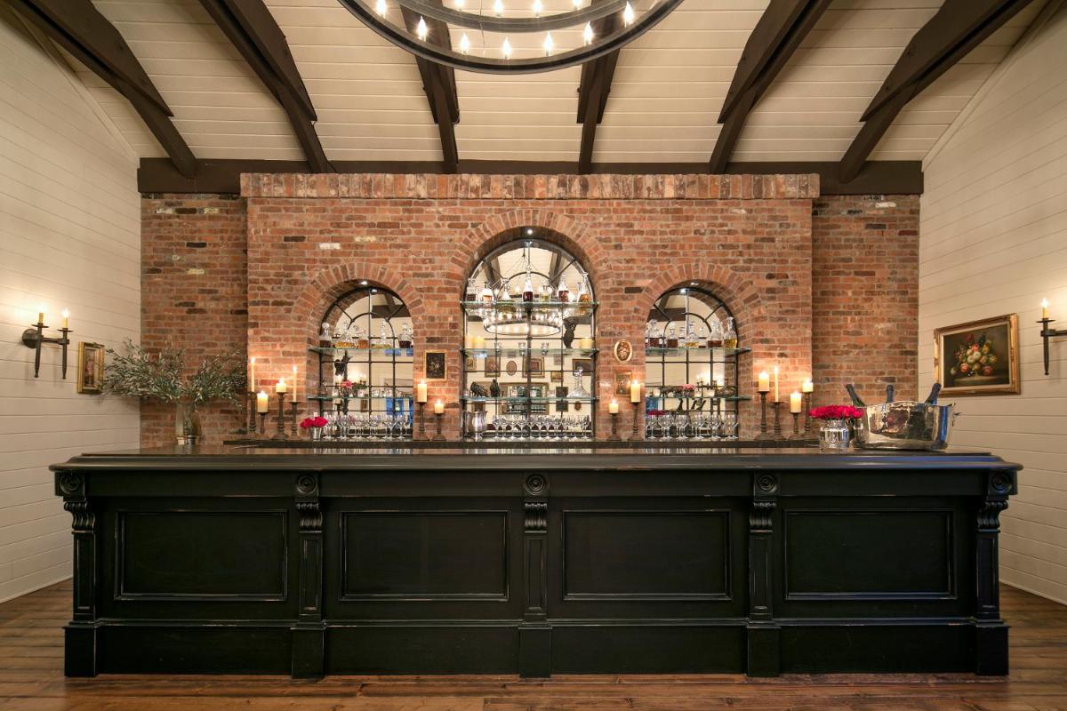The Genevieve - Housity