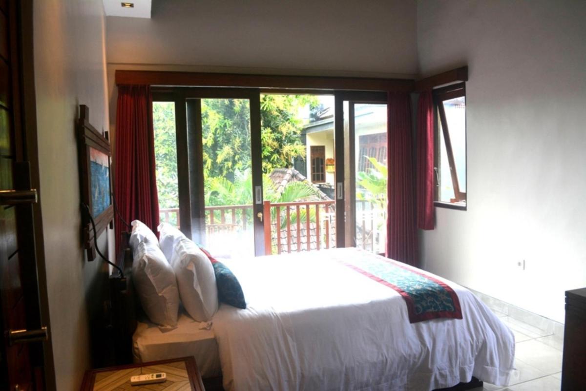 Manik House - Housity