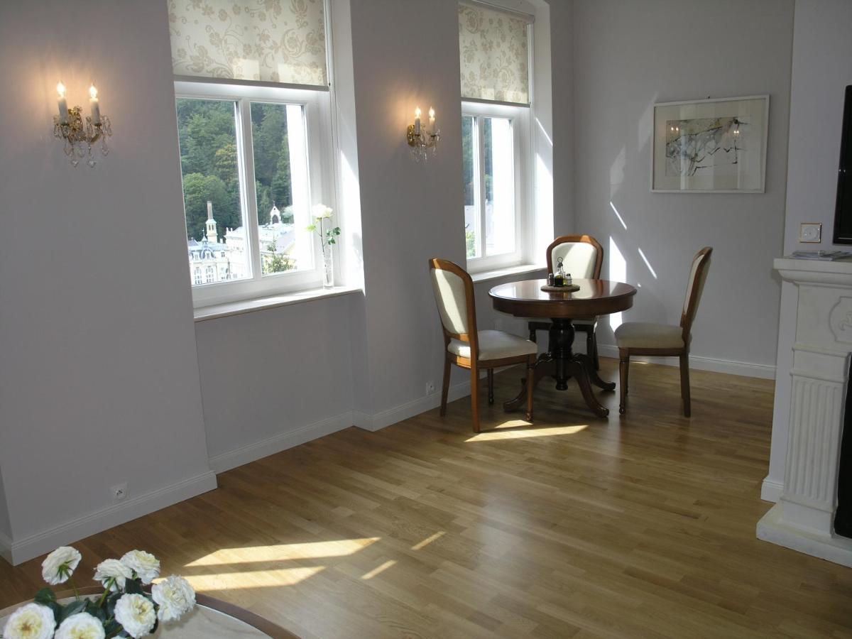 Apartmán LUX Škroupova - Housity