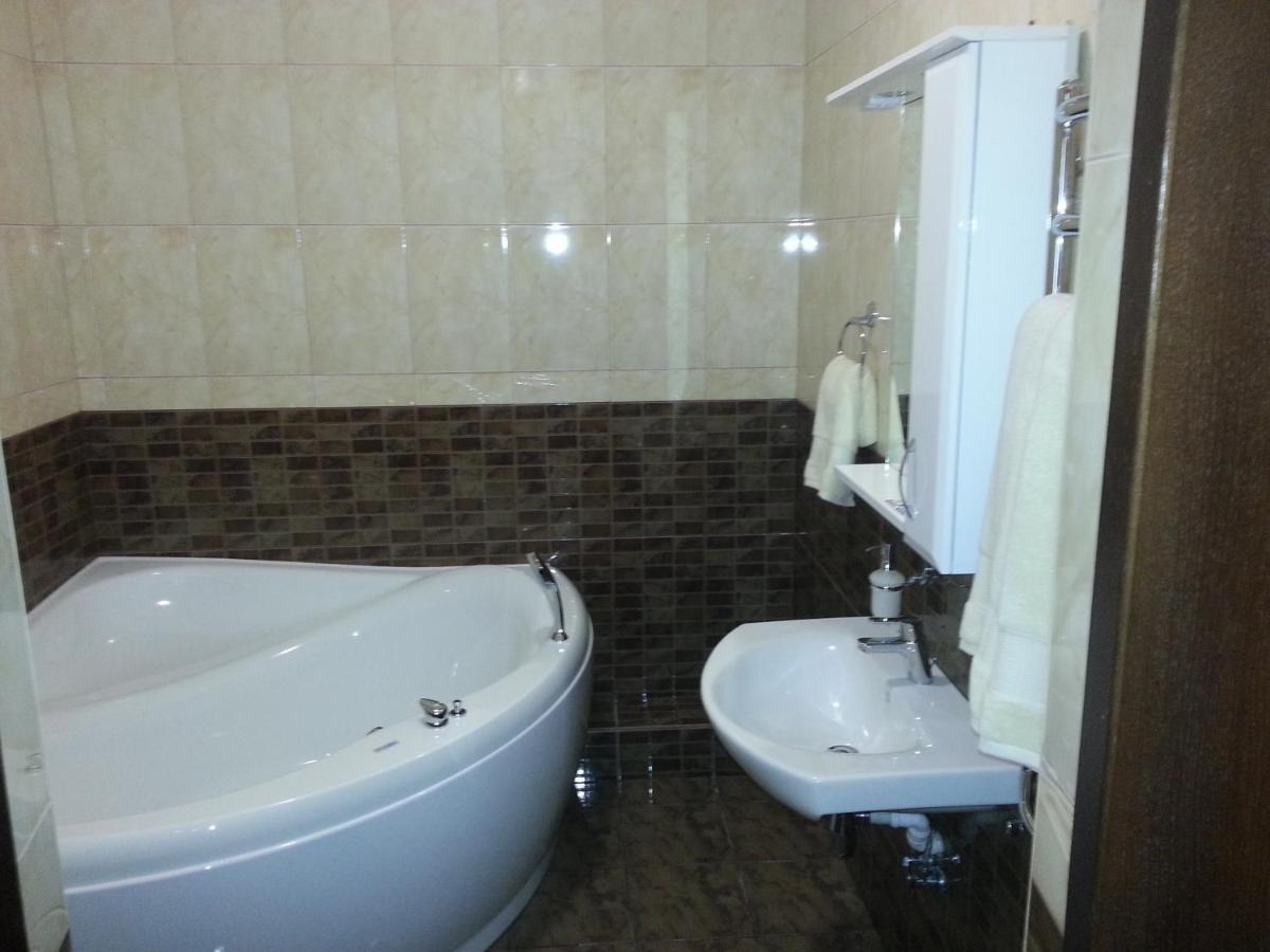 Hotel Complex Monarkh - Housity