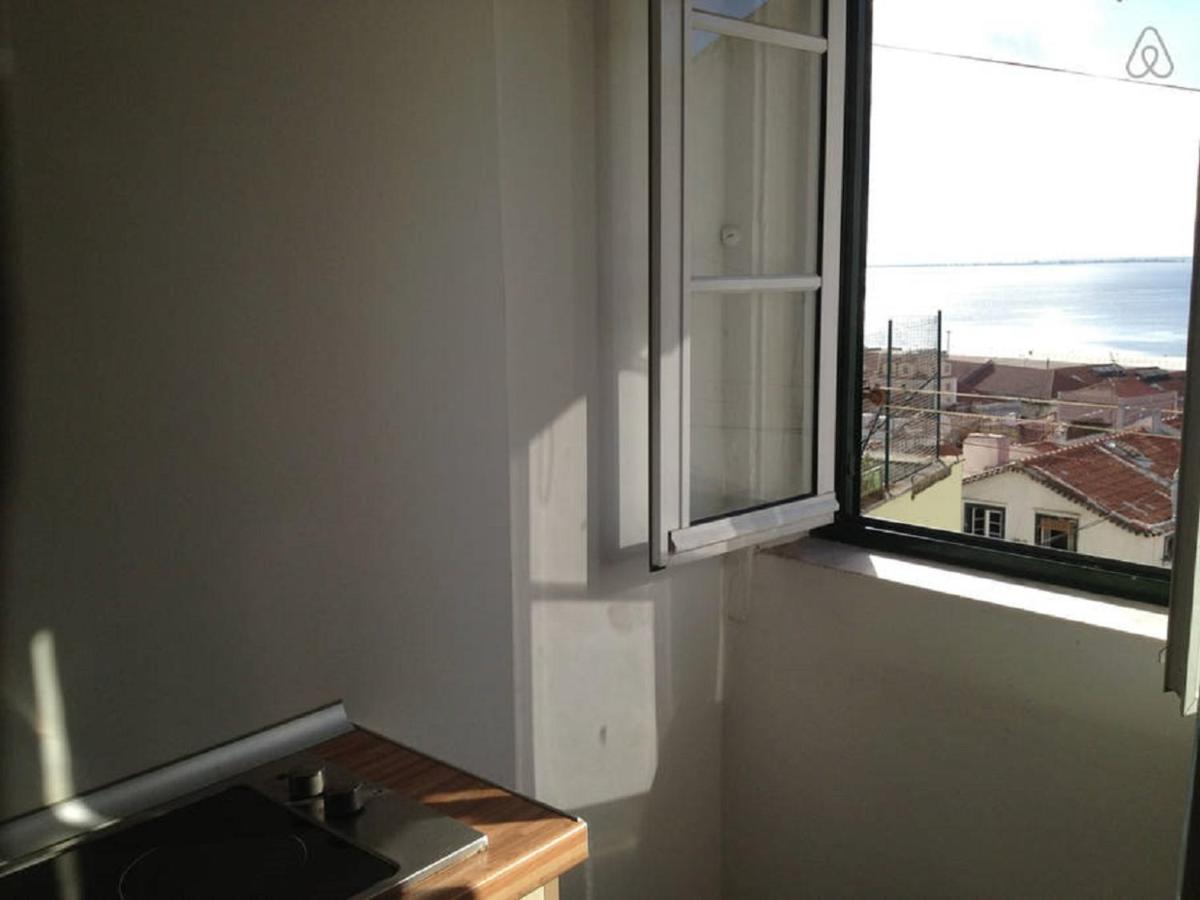 Cozy River View Alfama apartment - Housity