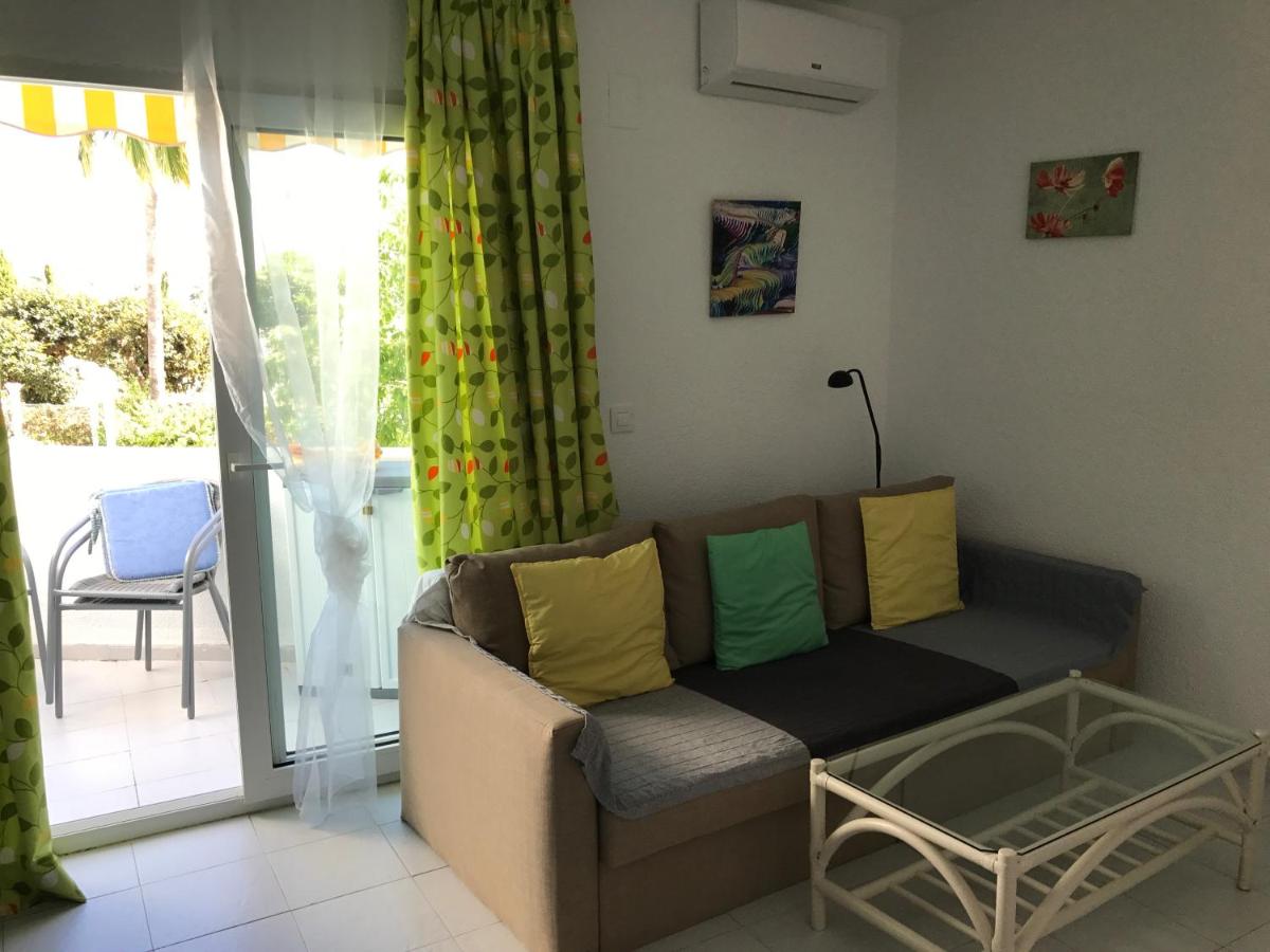 Oasis Paradise - Housity