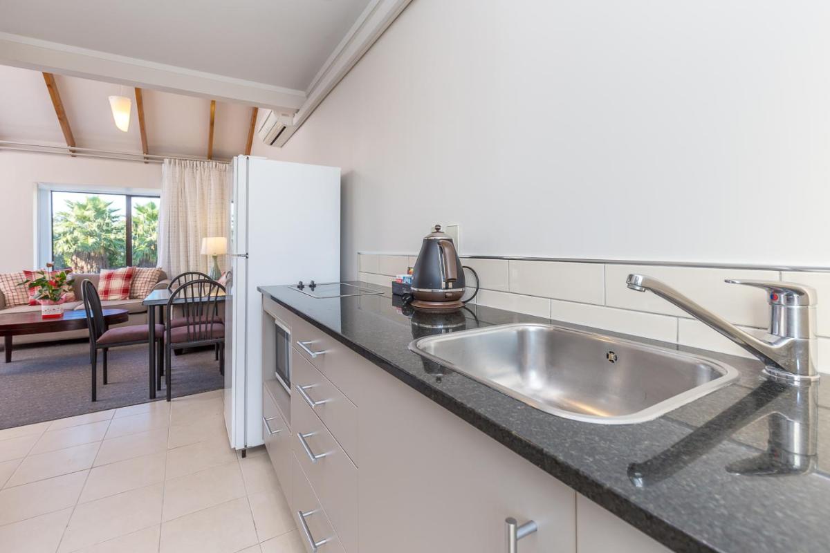 Anzac Court Motel - Housity