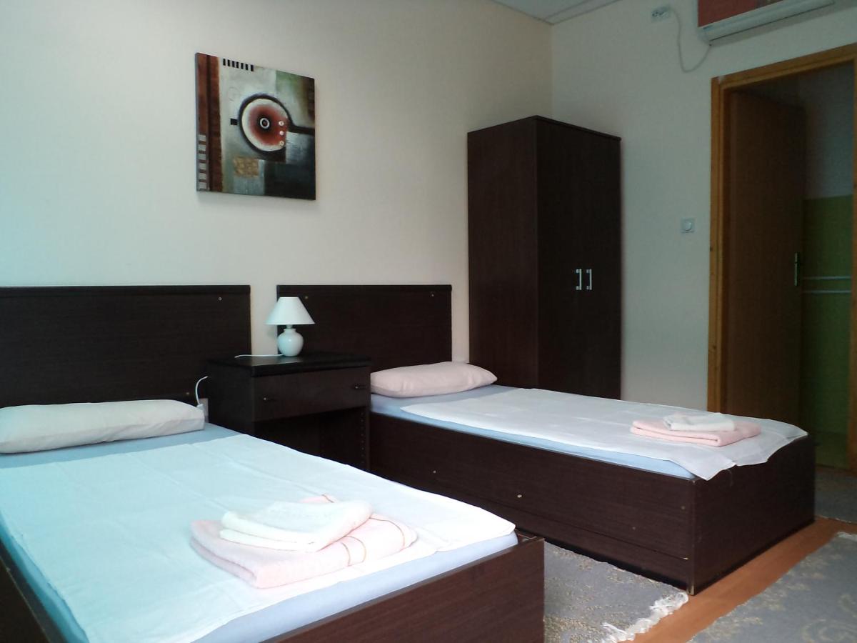 Motel Le Village - Housity