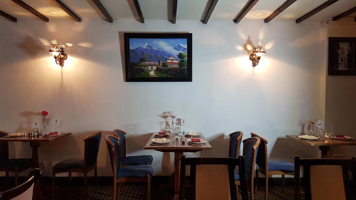 New Gurkha Inn - Housity
