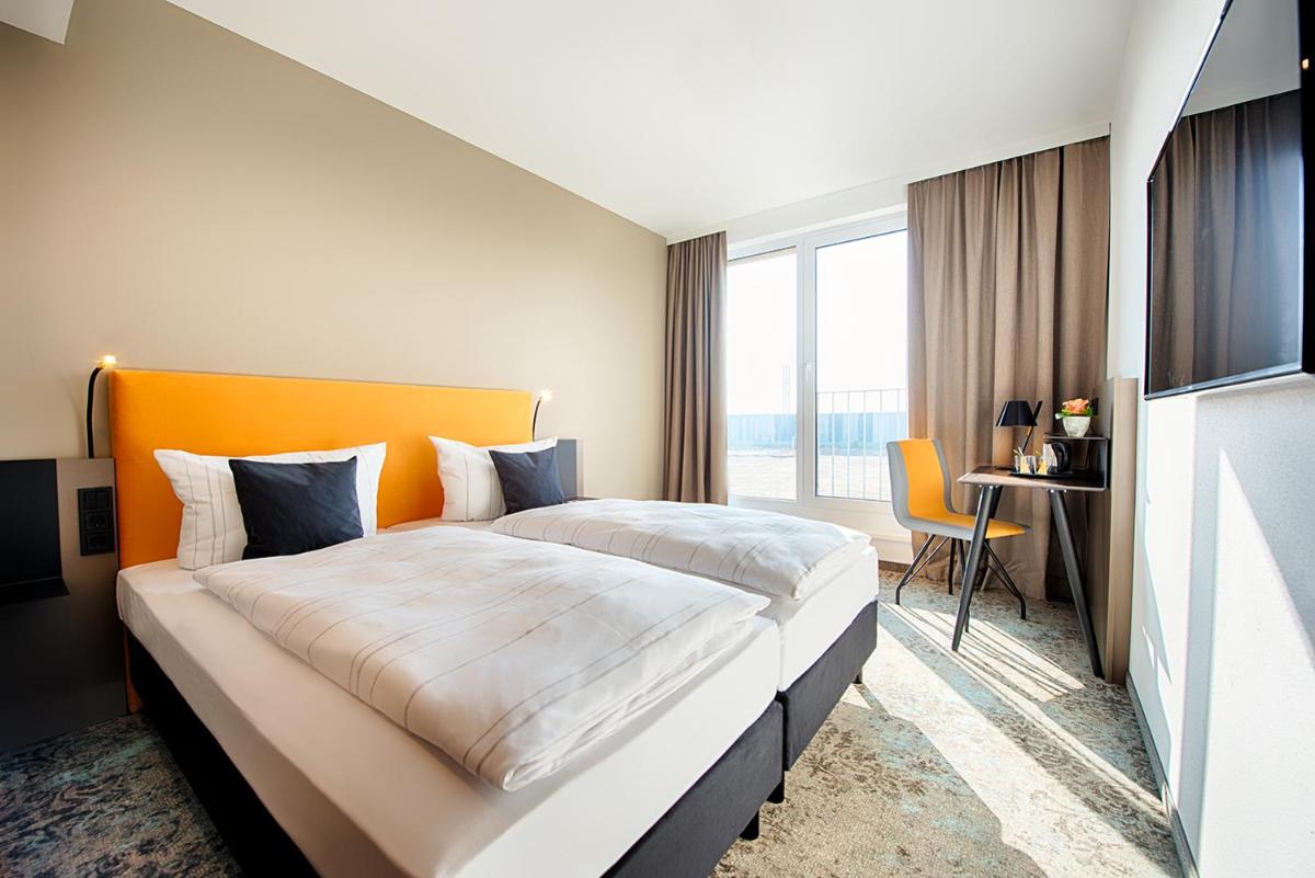 LOGINN Hotel Leipzig - Housity
