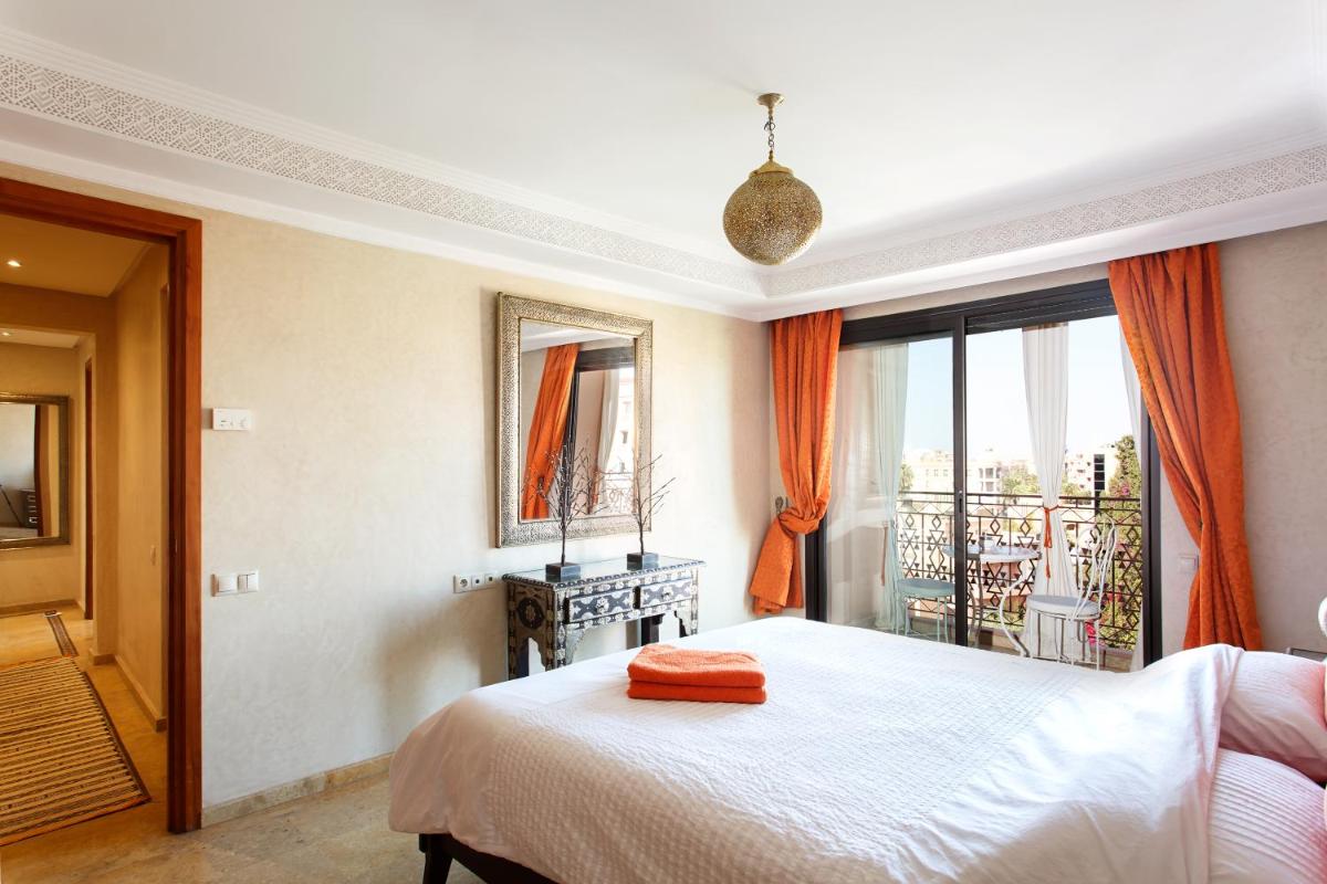 The Pearl Apartment with Rooftop Sun Deck - Hivernage Quarter - By Goldex Marrakech - Housity