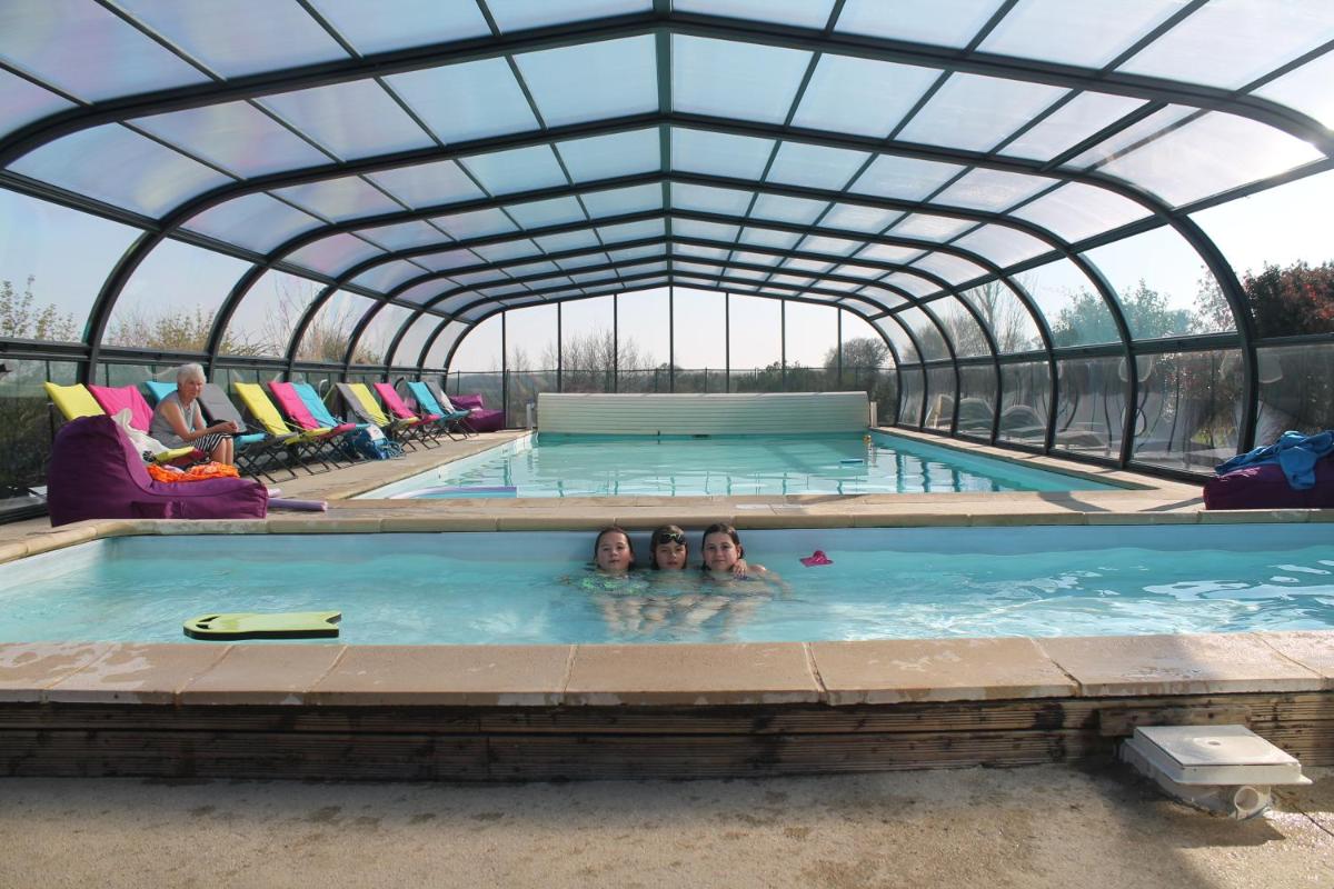 Emerald Coast Gites and Lodge - Housity