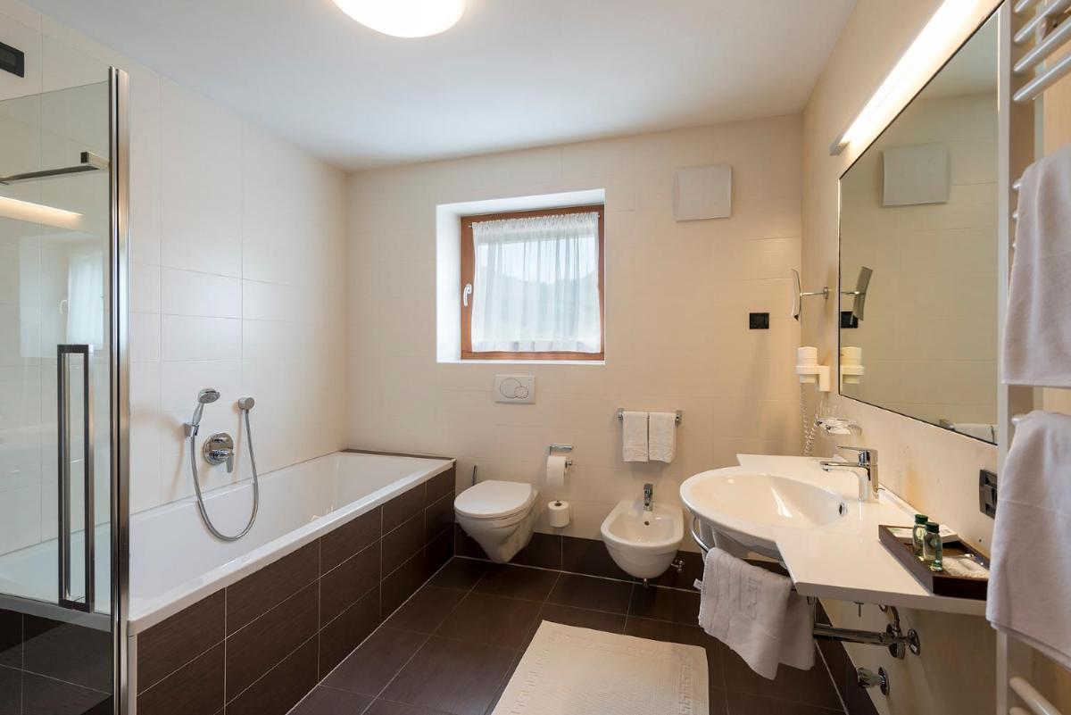 Hotel Cavallino - Housity