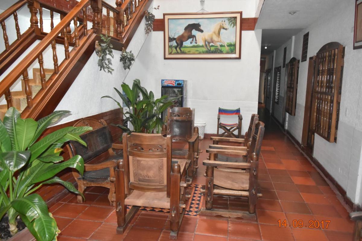 Hotel Arauca Colonial - Housity