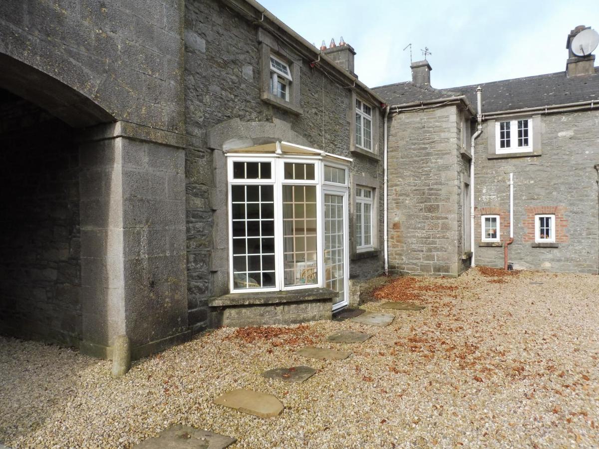 Ross House Equestrian Holidays - Housity