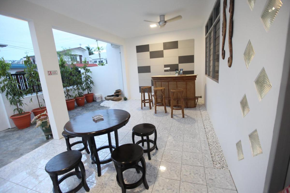 Come Inn Homestay 1379 - Housity