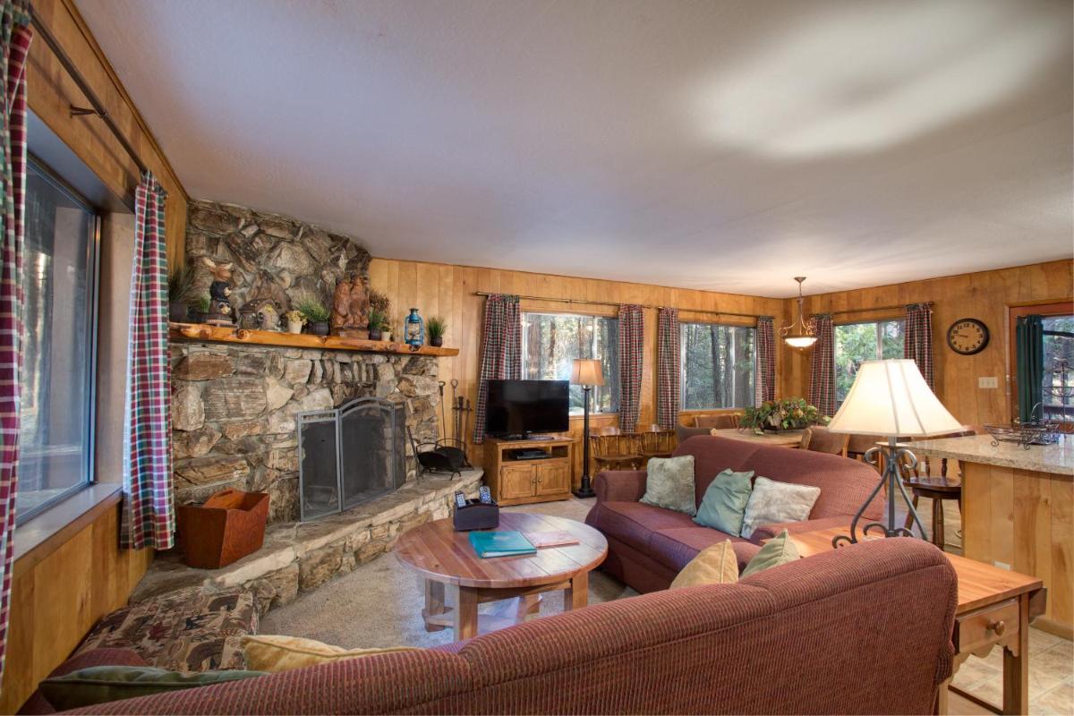 4 Pine Creek Cabin - Housity