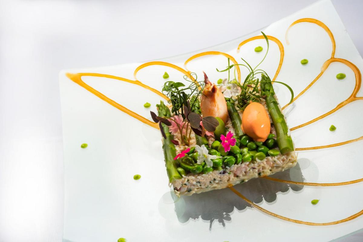 Nourriture dans l'hôtel ou à proximité
