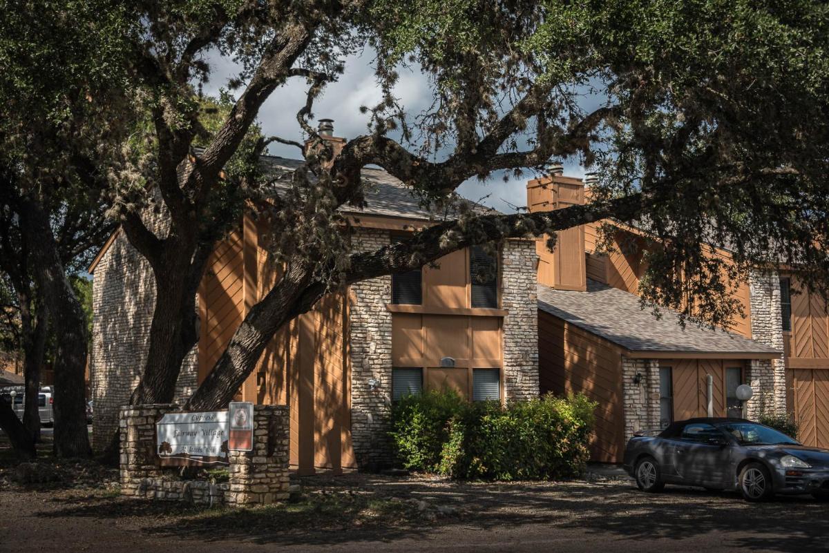 Cypress Fairway Village - Housity