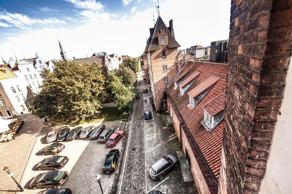 Lunette Apartments - Housity
