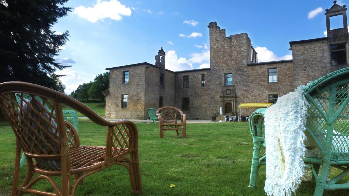 VVF Château sur la Vienne Lac de Vassivière - Housity