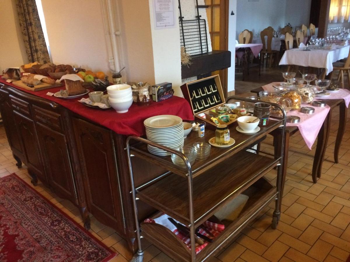 Nourriture dans l'hôtel ou à proximité