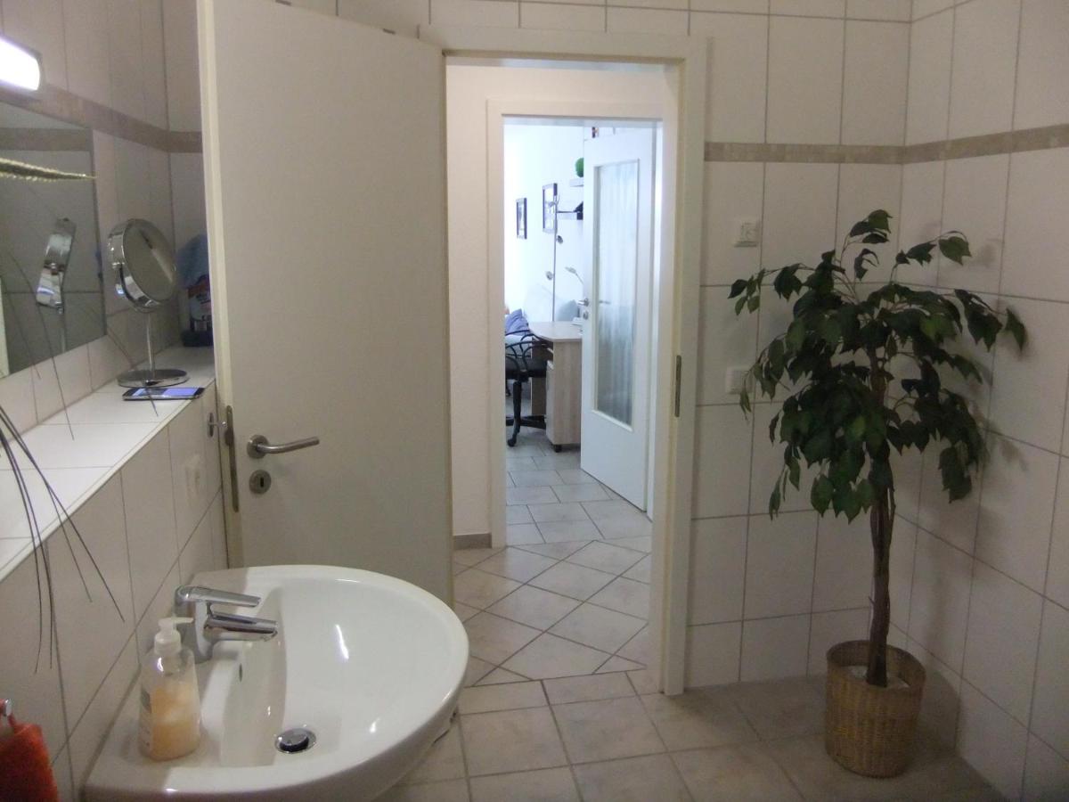 Beautiful Apartment im Zentrum von Sankt Augustin - Housity