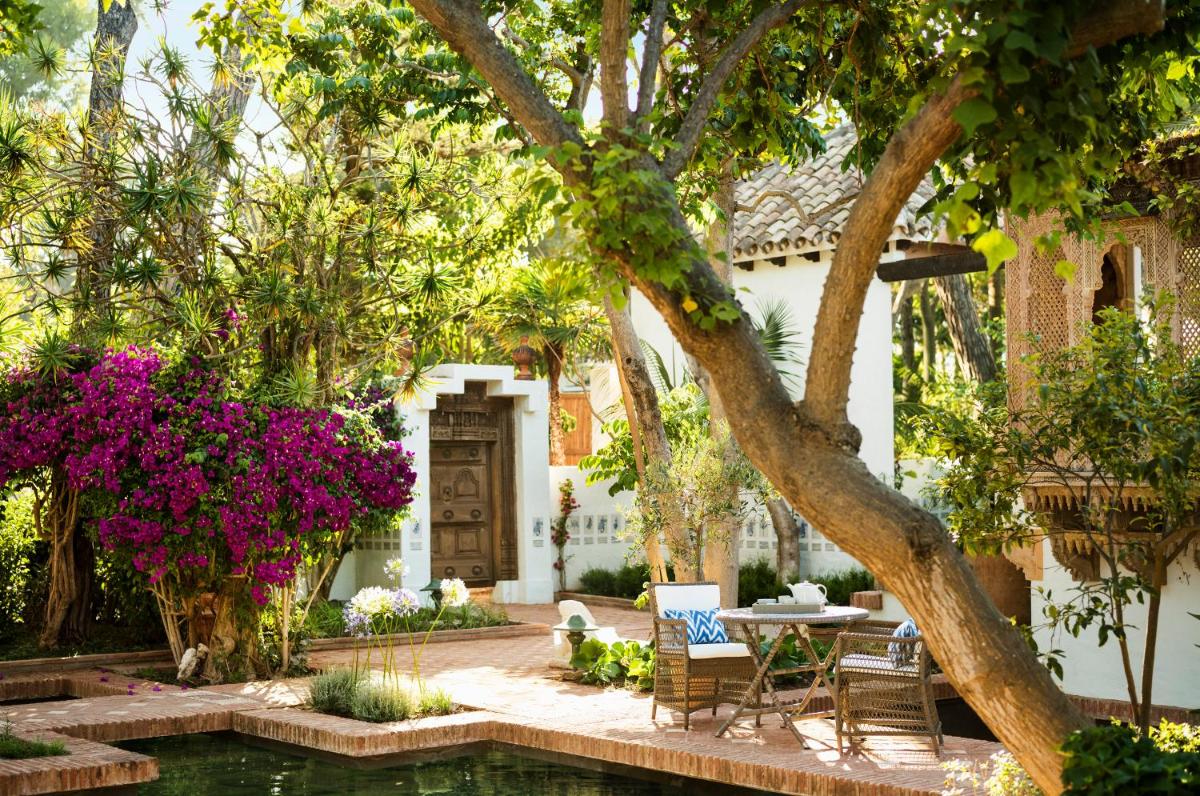Jardín al aire libre en Marbella Club Hotel · Golf Resort & Spa