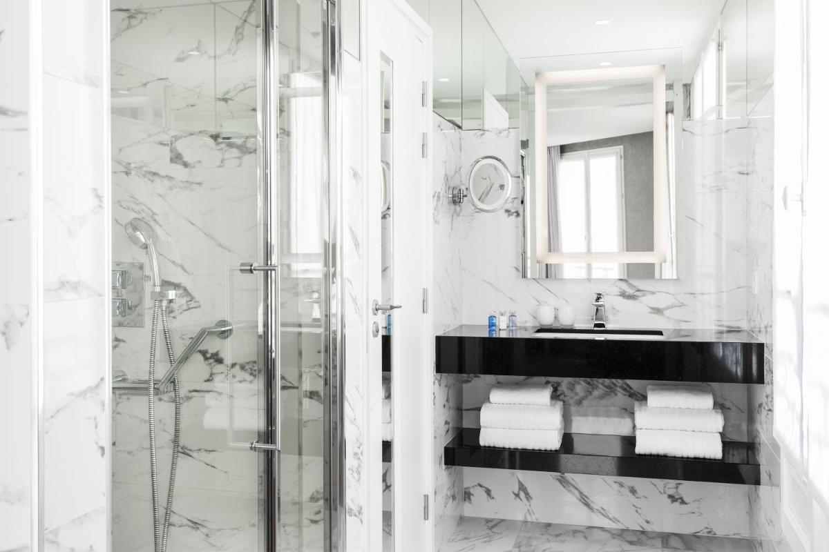 Salle de bains dans l'établissement Maison Albar - Le Diamond