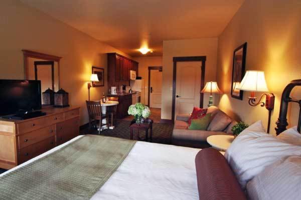 Homestead Resort - Housity