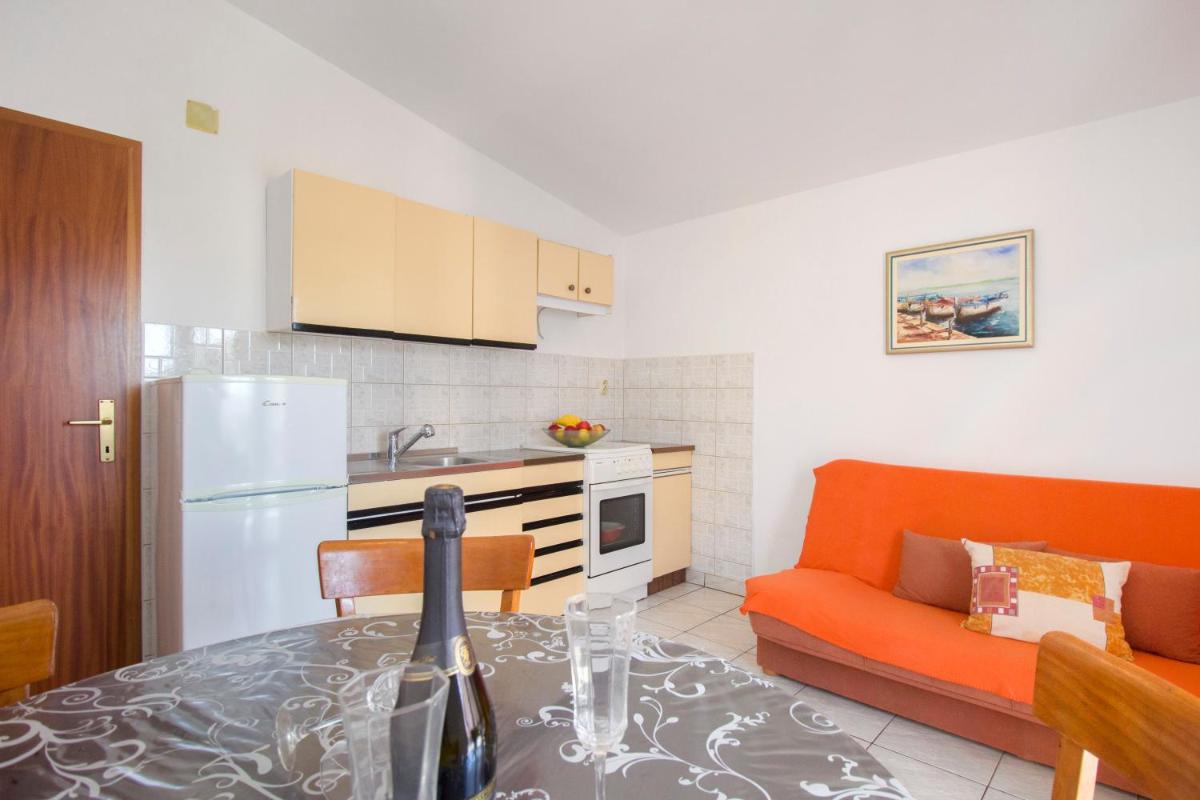Apartmani Mare - Housity