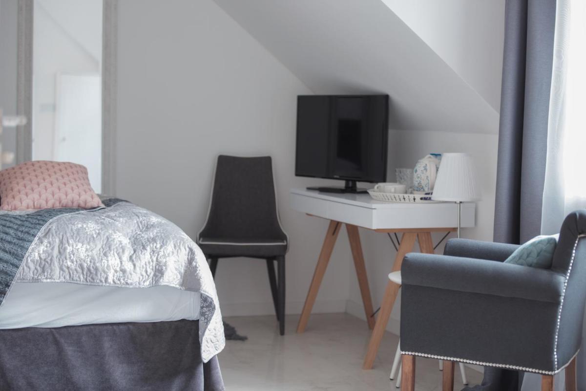 Martiany 21 - Housity