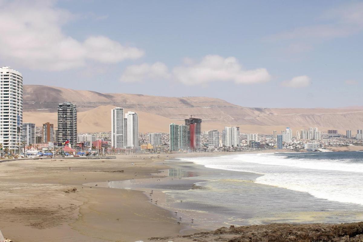Iquique Playa Brava 1670 - Housity