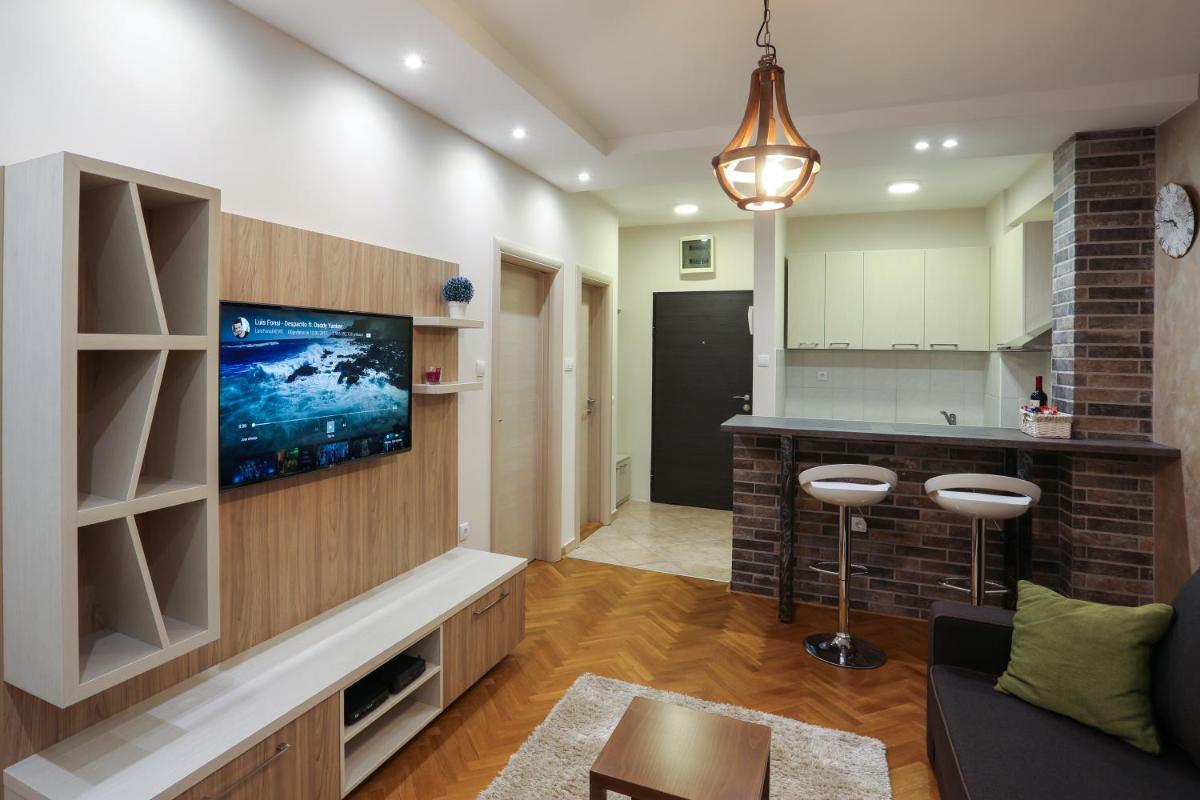 Apartment Promenada - Housity