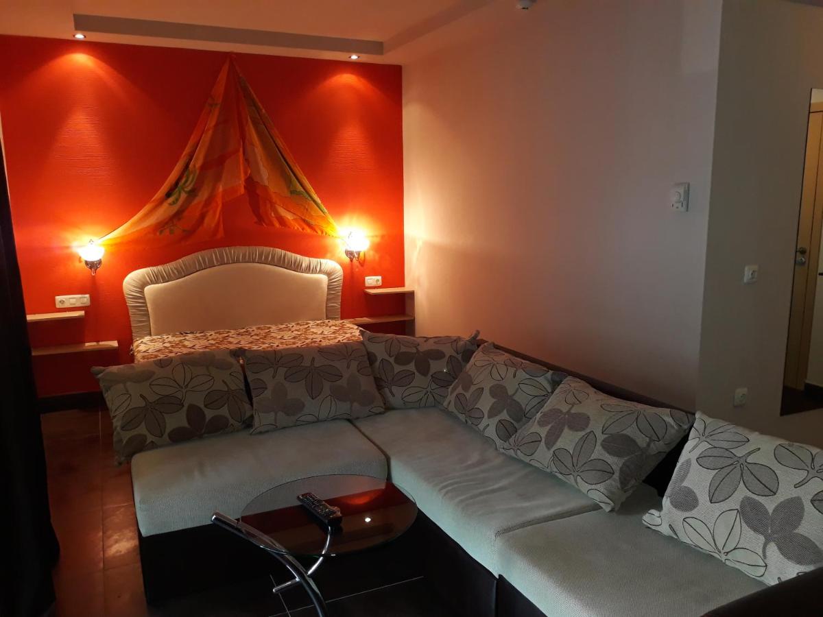Private Apartments in hotel Dolce Vita - Hizvo