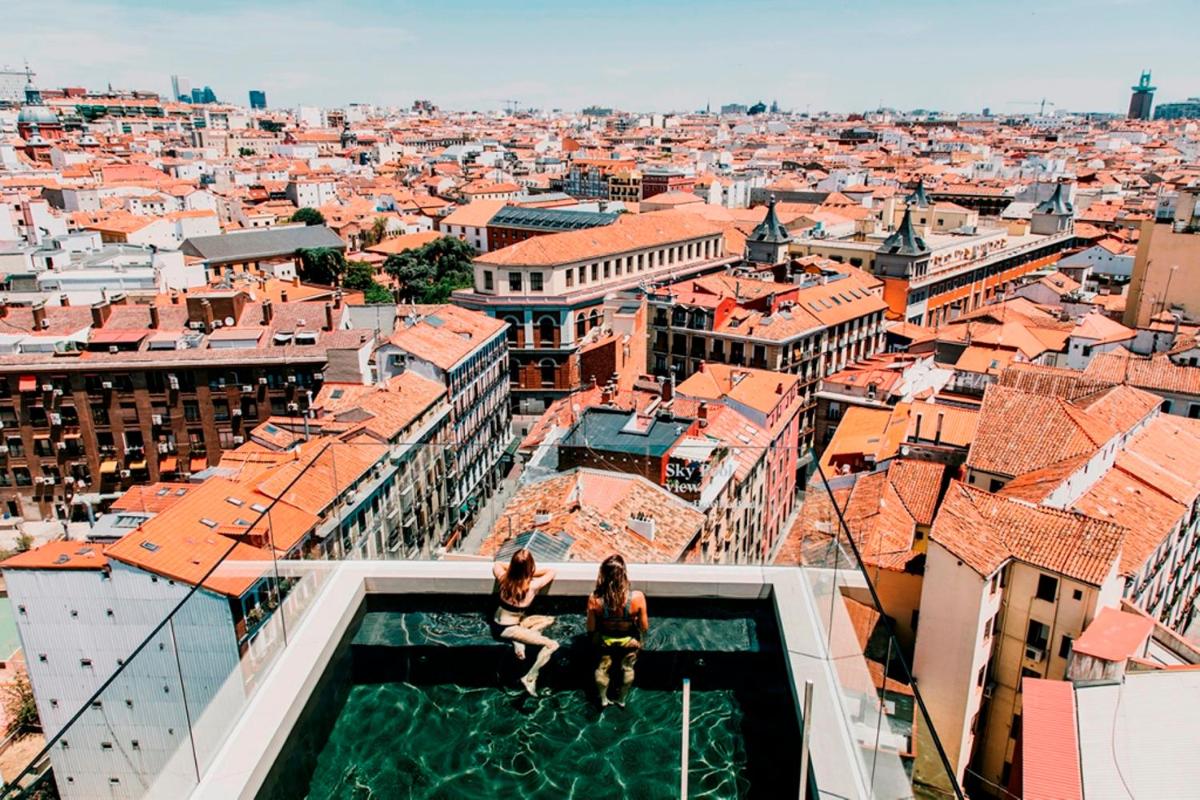 Dear Hotel Madrid - Housity