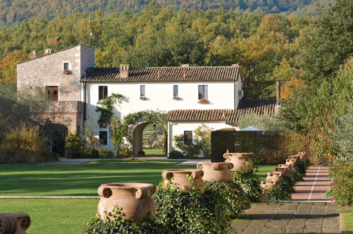 La Tenuta Dei Ciclamini - Housity