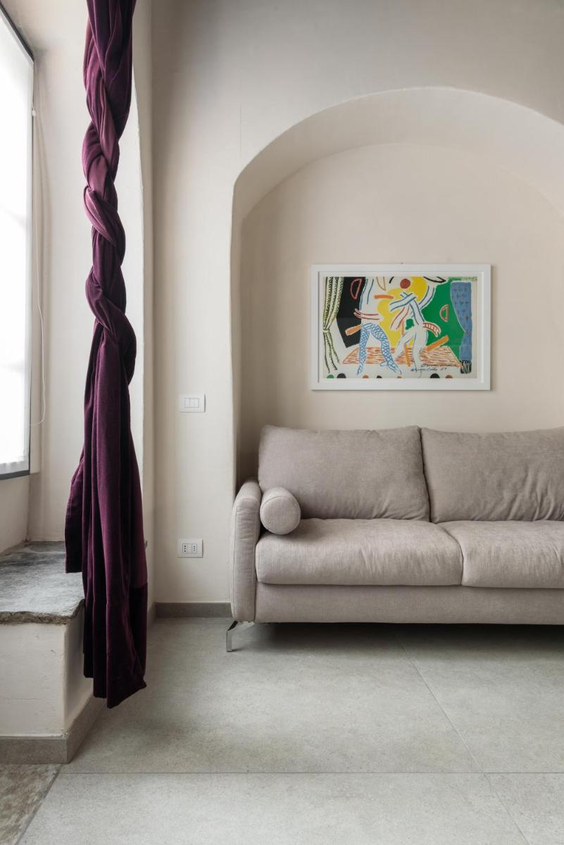 Le scuderie di Sant'Ambrogio - Housity