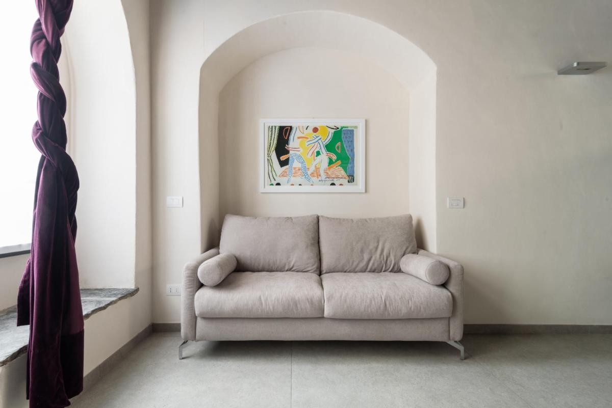 Le scuderie di Sant'Ambrogio - Housity