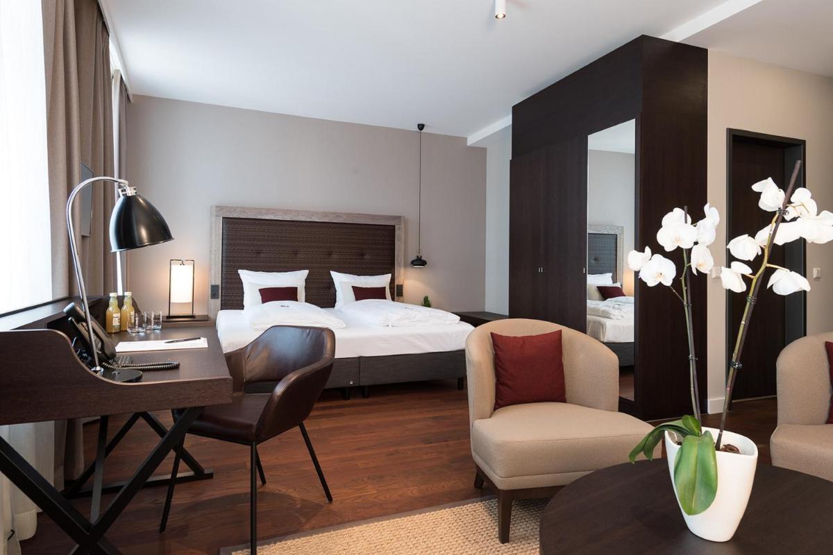 Hotel Am Fischmarkt - Housity