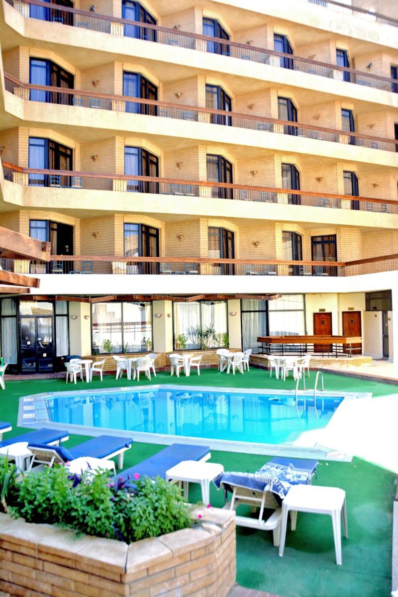 Gaddis Hotel, Suites and Apartments - Hizvo