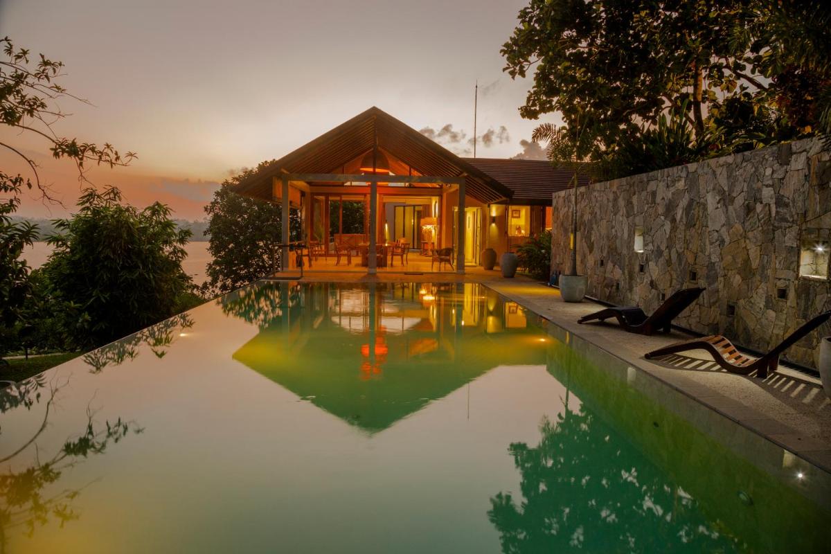 Sea Heart House on Koggala Lake - Housity
