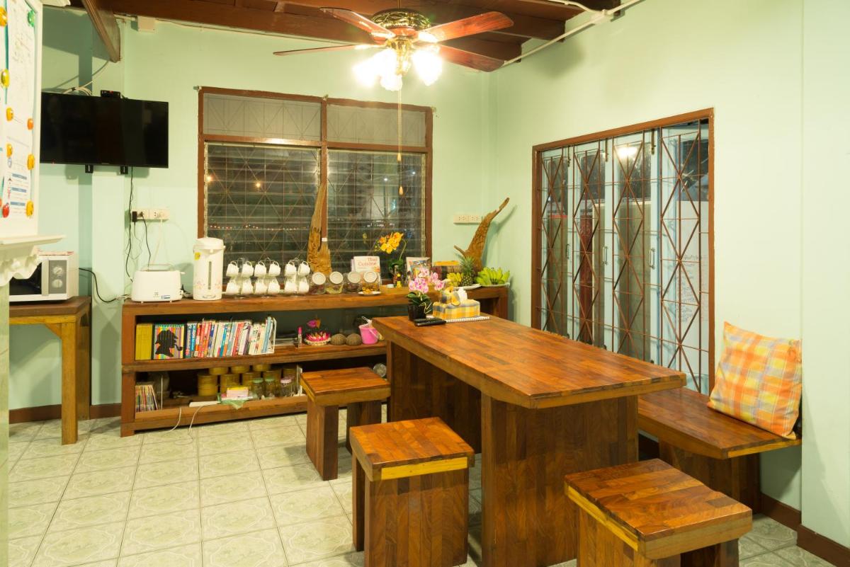NTY Hostel Near Suvarnabhumi Airport - Housity