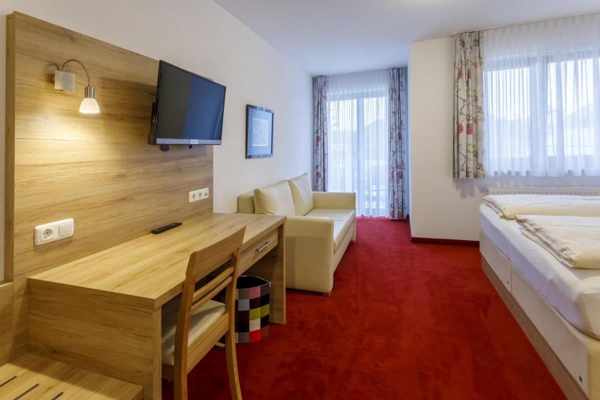Gasthaus und Landhotel Wiedmann - Housity