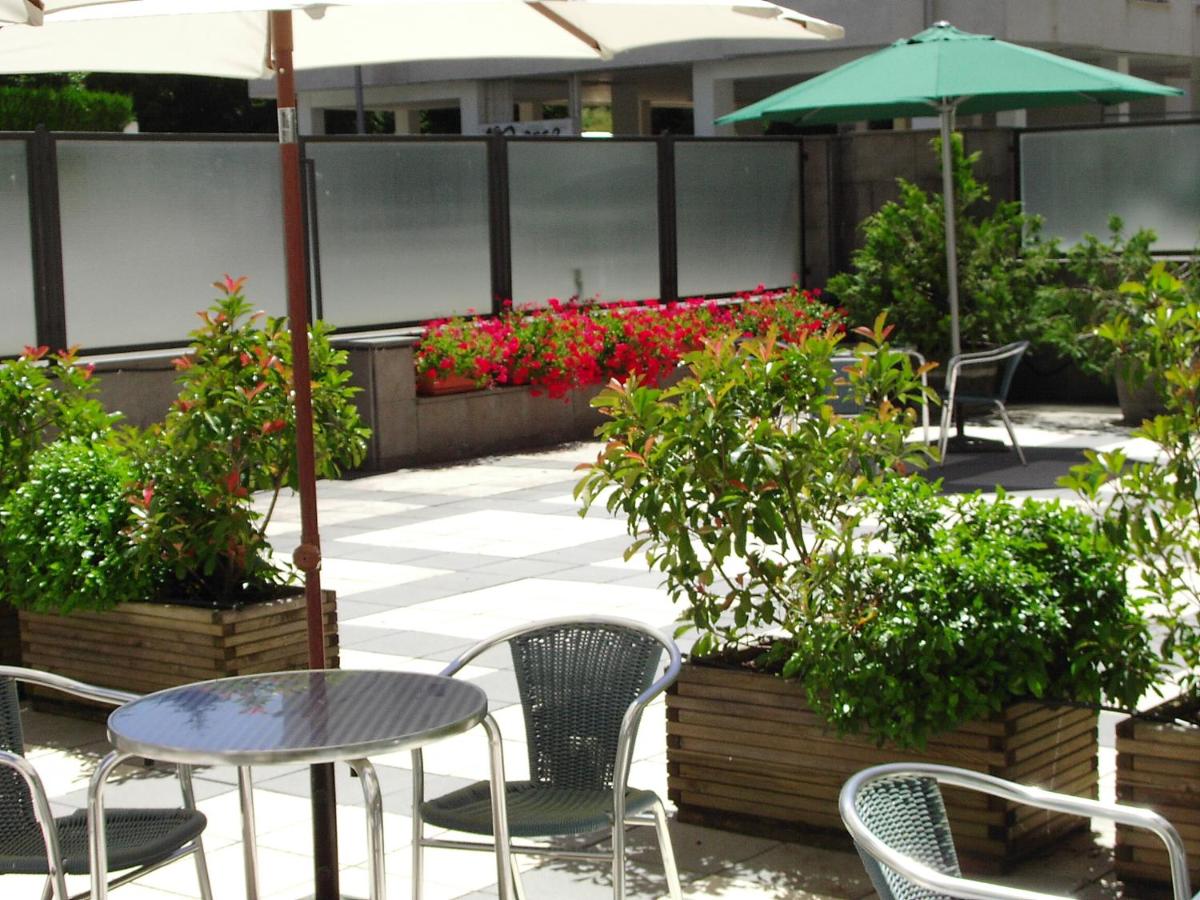 Jardín al aire libre en Hotel & Spa Real Jaca