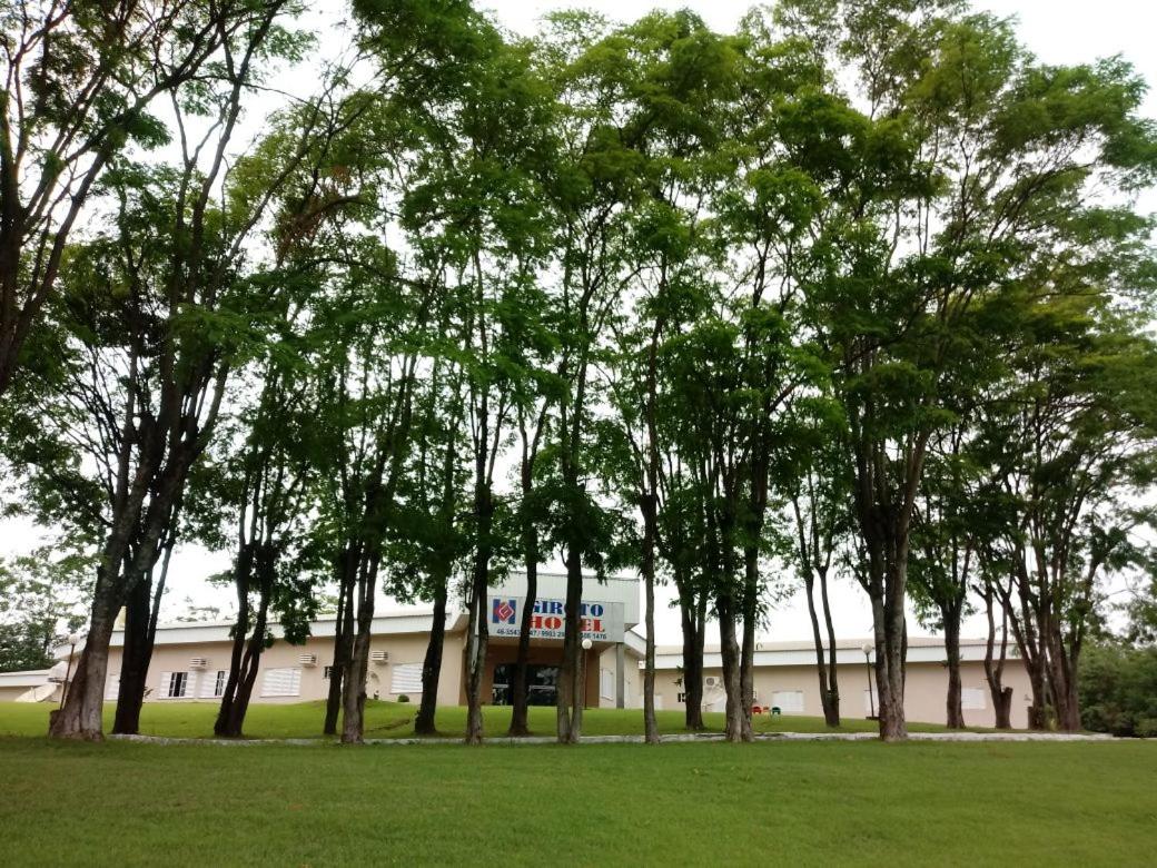 Giroto Hotel - Housity