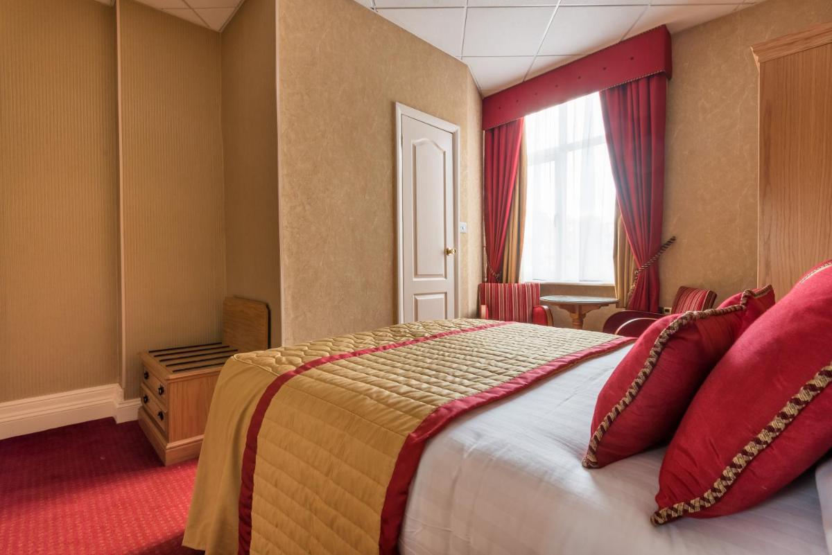 The Montana Hotel - Housity