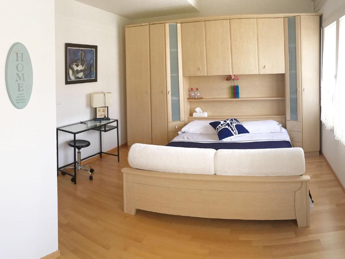B&B Kelly - Hizvo