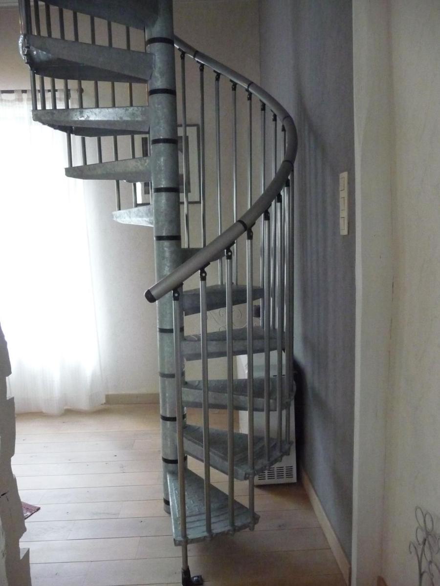Autrefois chez Lina - Housity