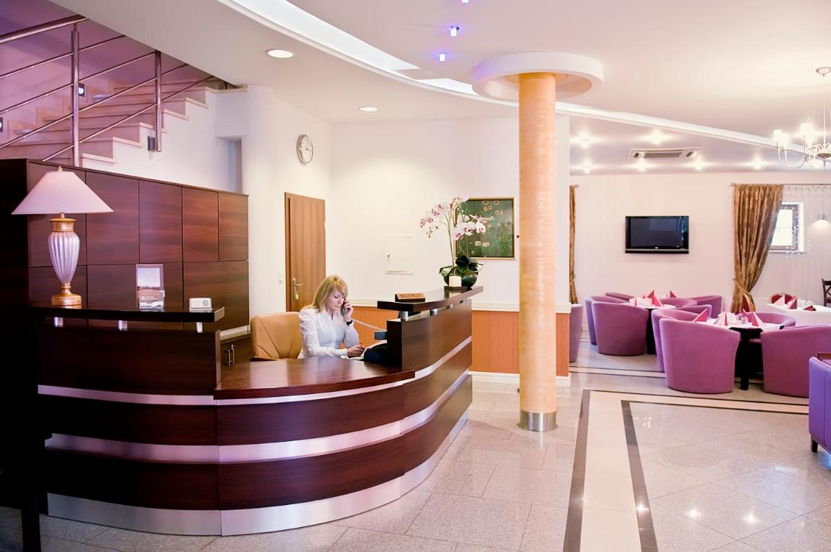 Hotel Dworek*** - Housity