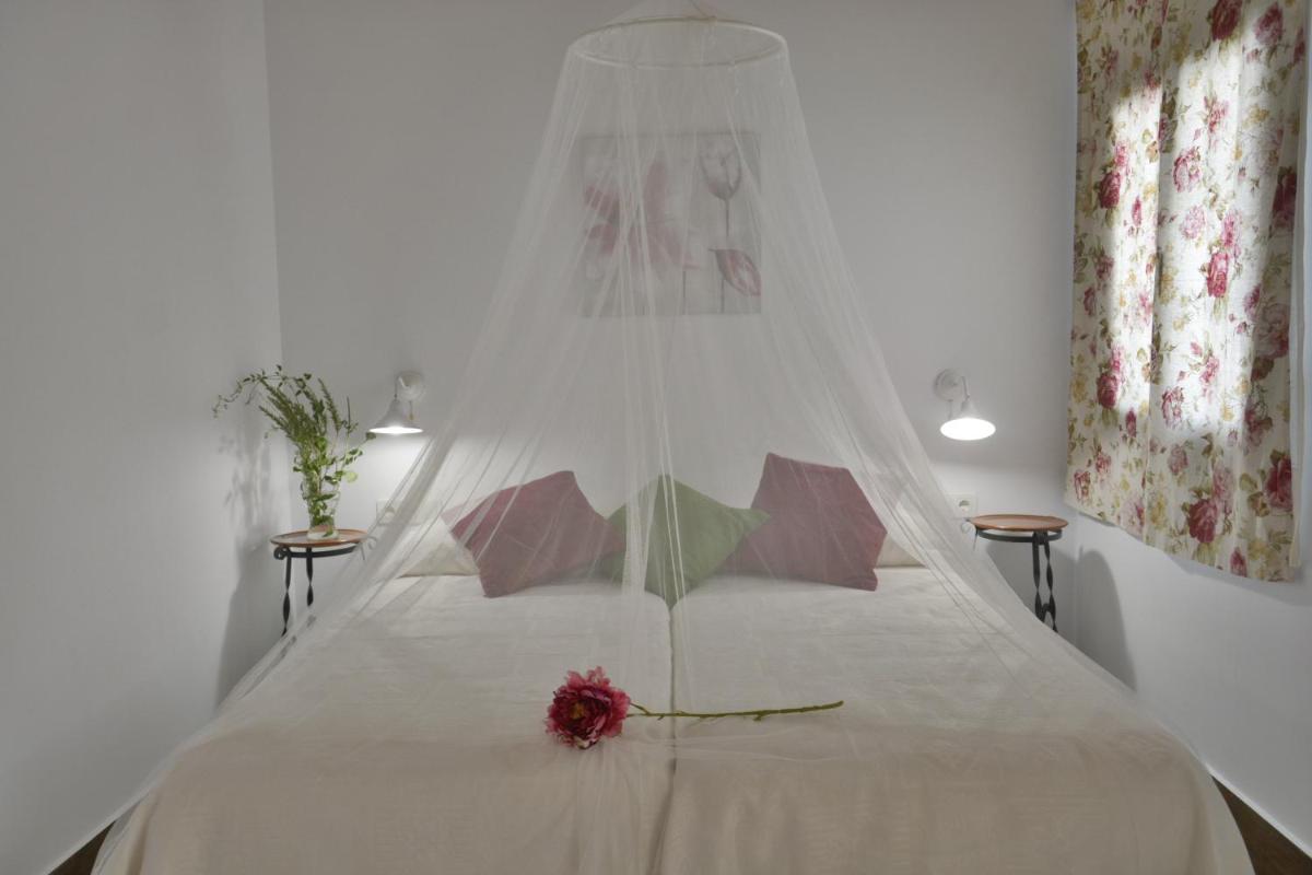 Casa Rural Pueblos Blancos - Housity