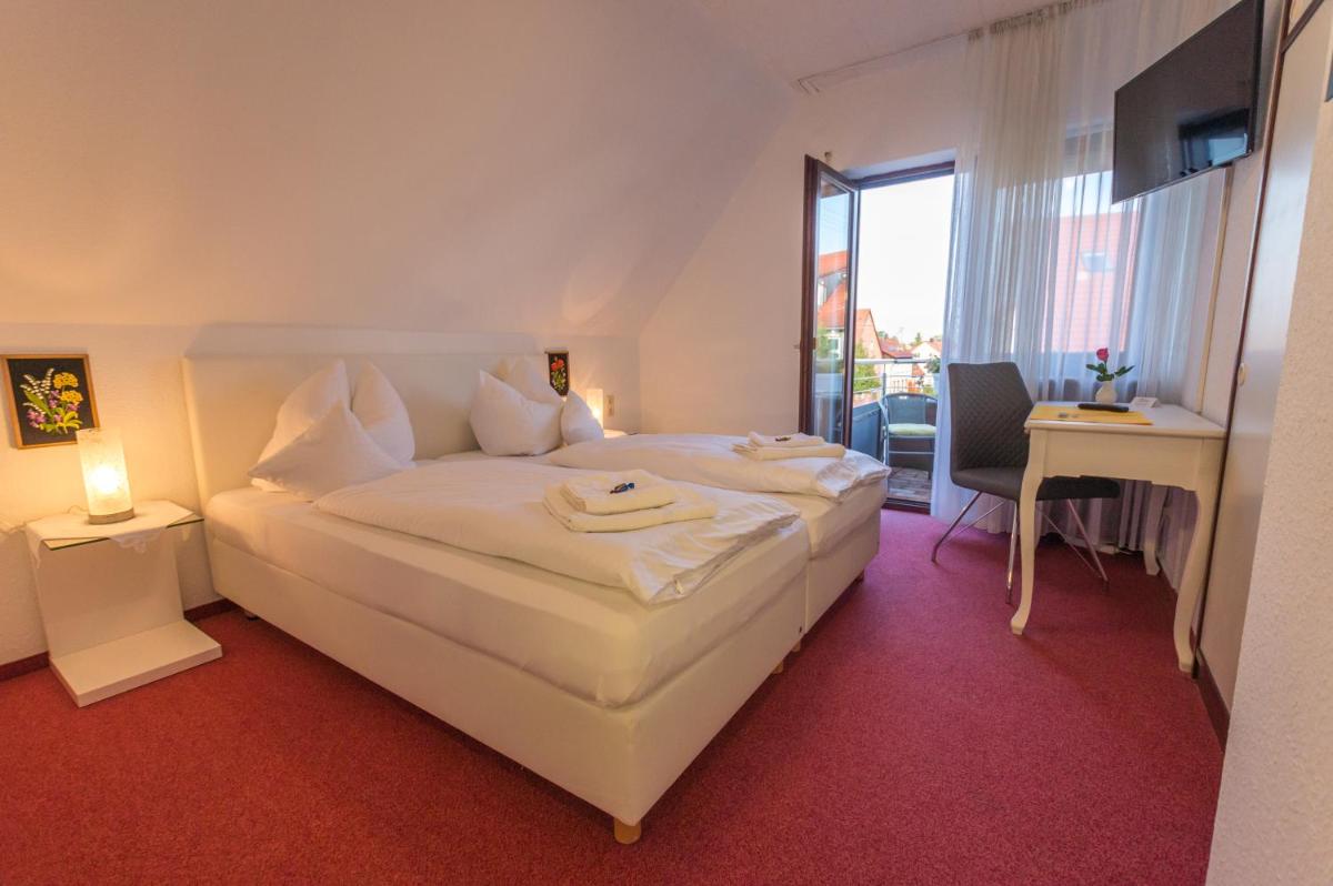 Hotel Rosengarten - Housity